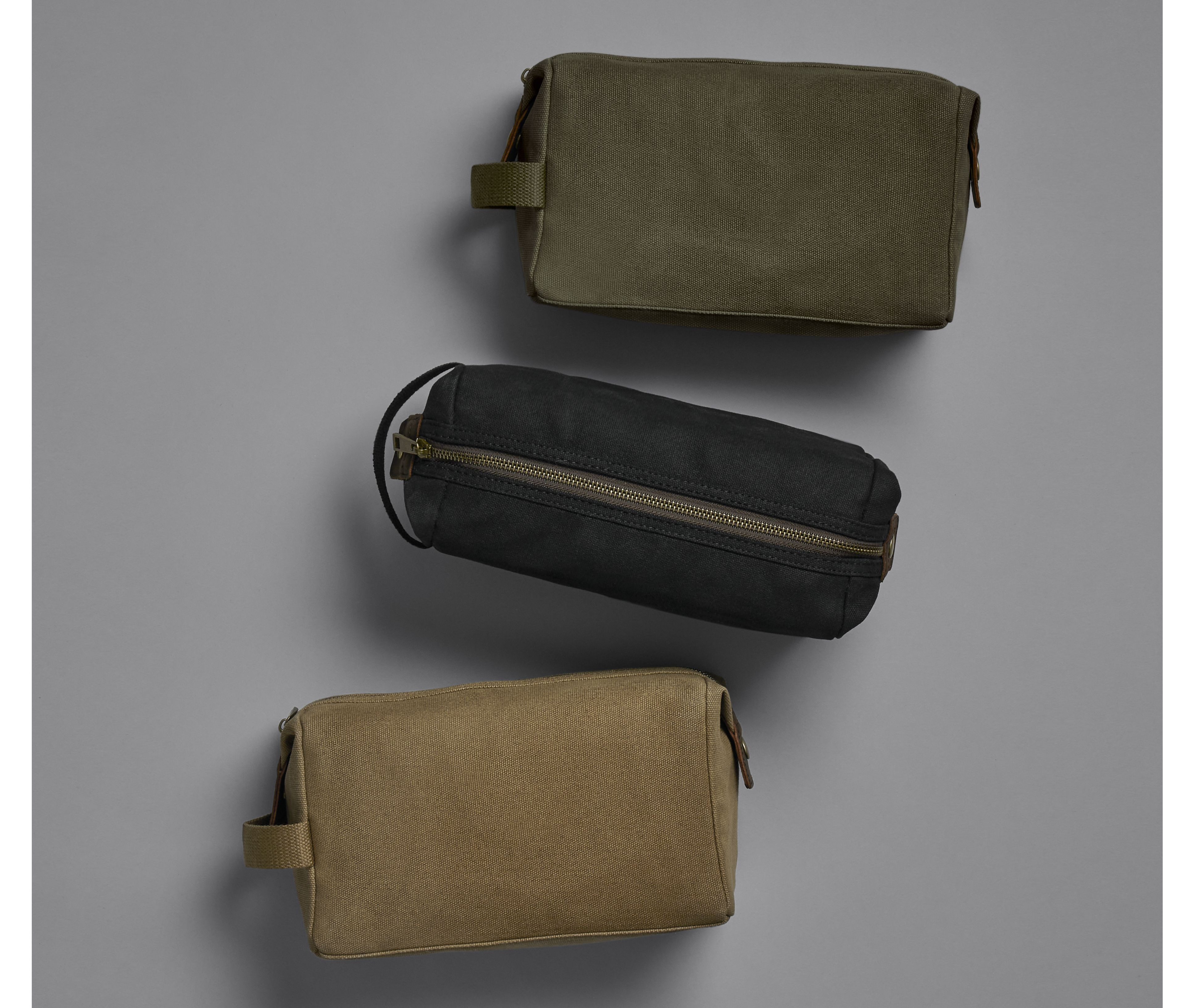 HERITAGE WAXED CANVAS WASH BAG