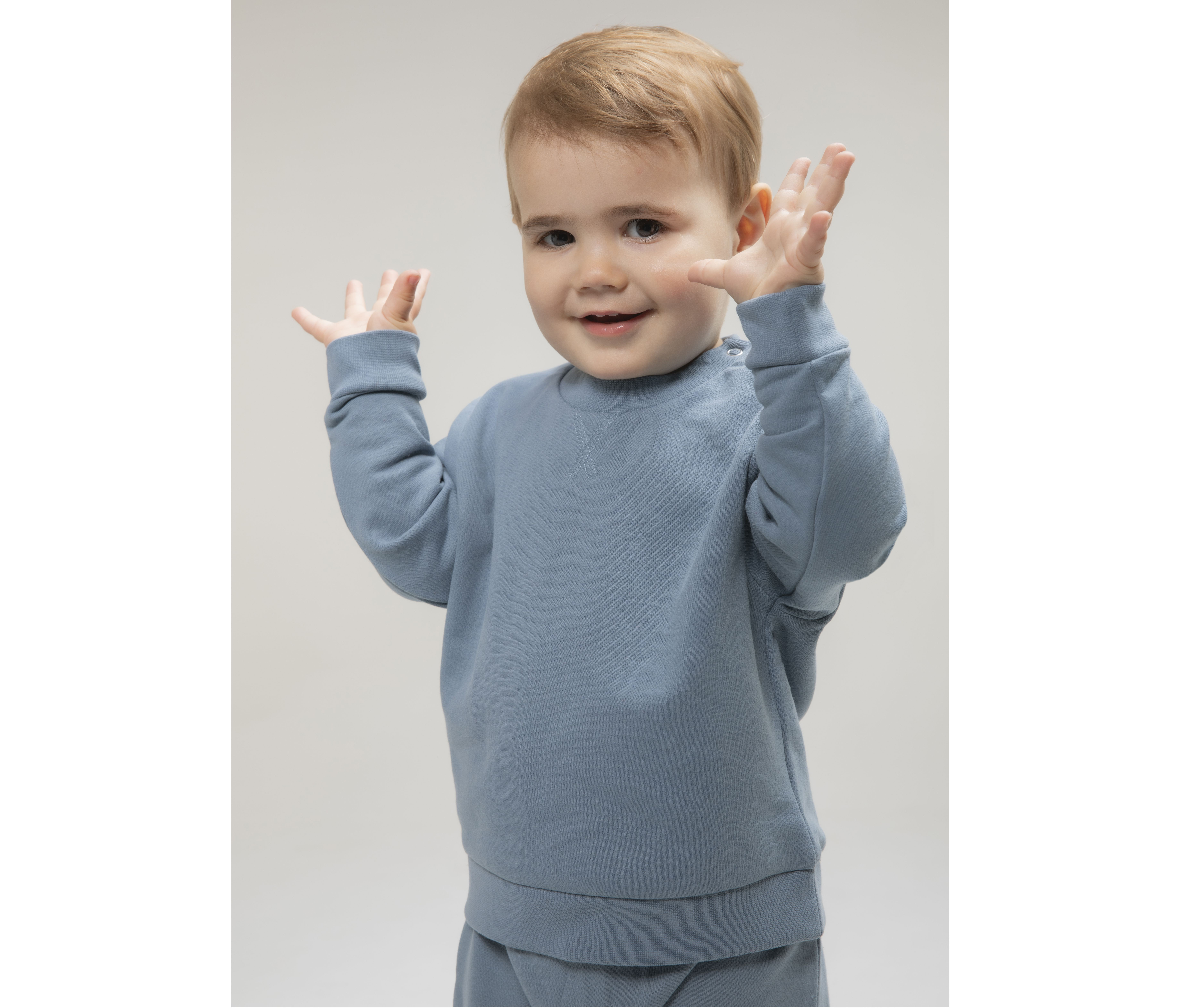 KIDS SUSTAINABLE SWEATSHIRT