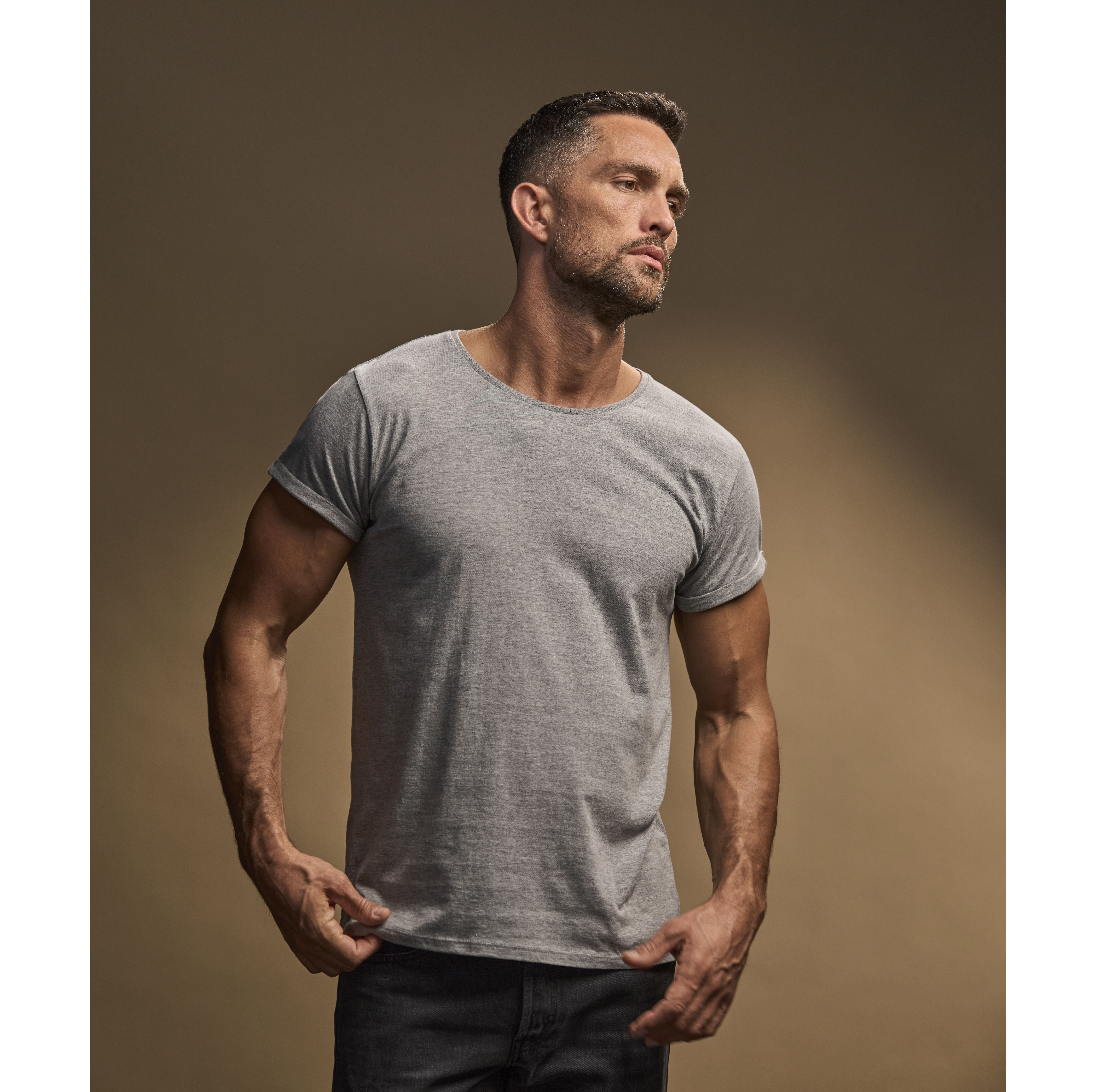 ROLL-UP TEE
