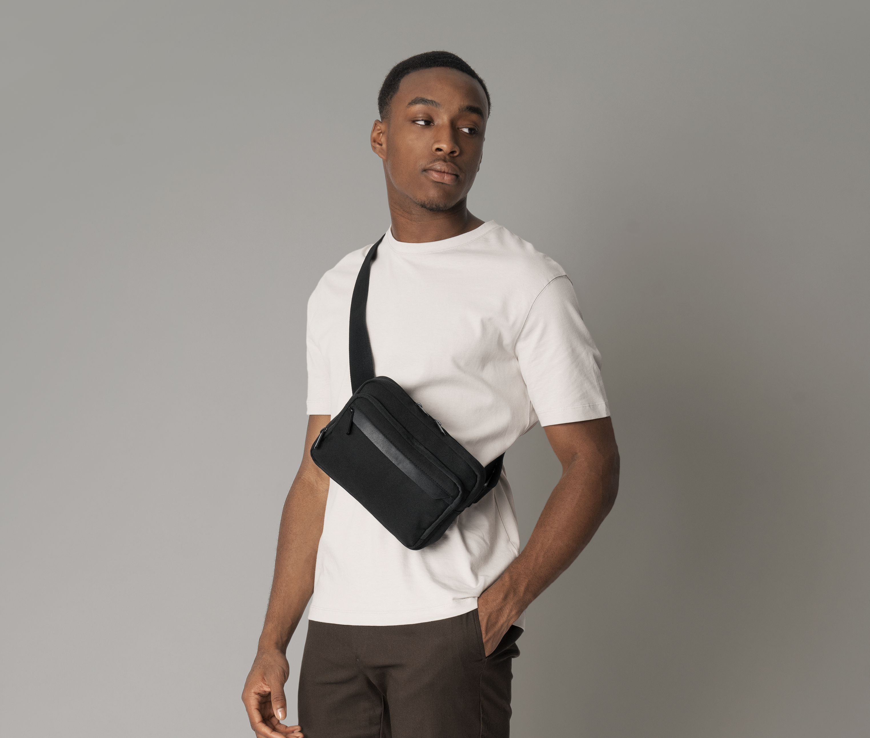 AIRSIDE CROSS BODY BAG
